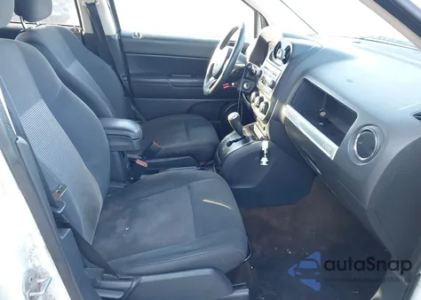 2016 Jeep Compass Sport из США, поврежденный, VIN 1C4NJCBA6GD641263